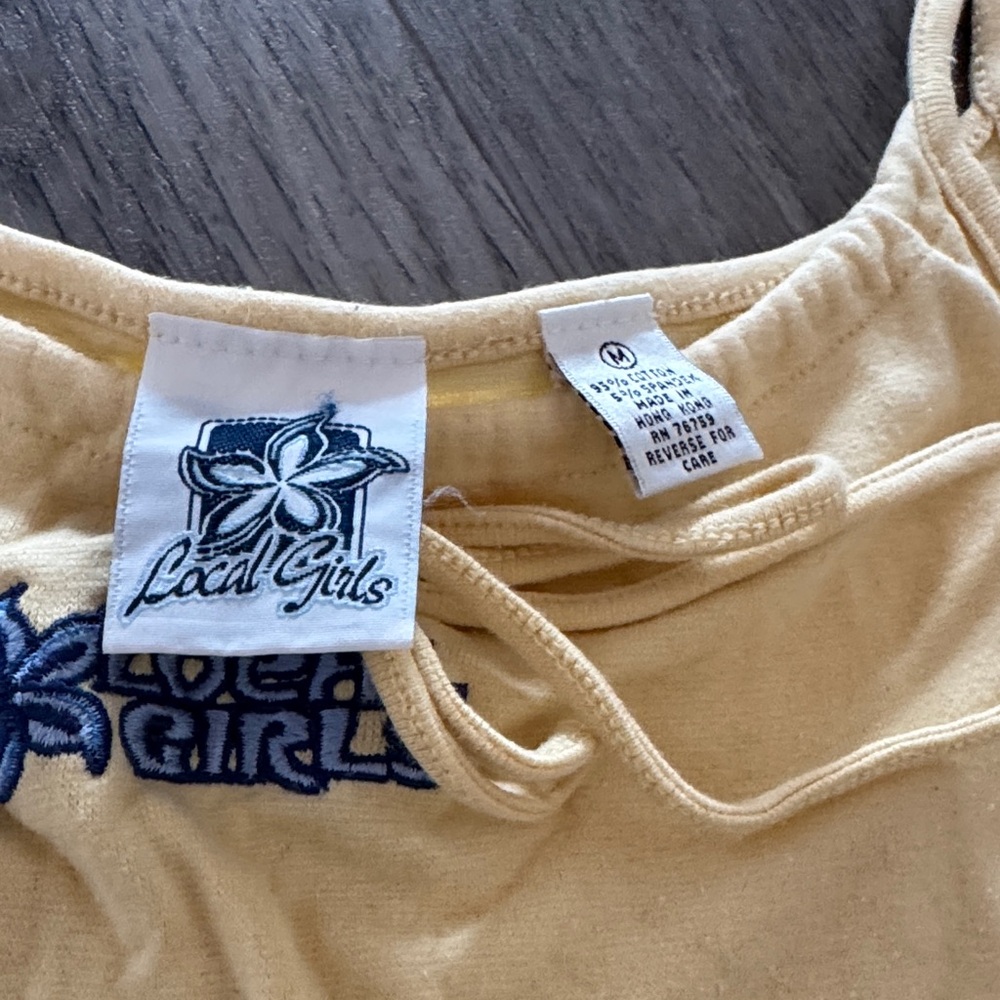 Yellow tank top bundle - Picture 7 of 8